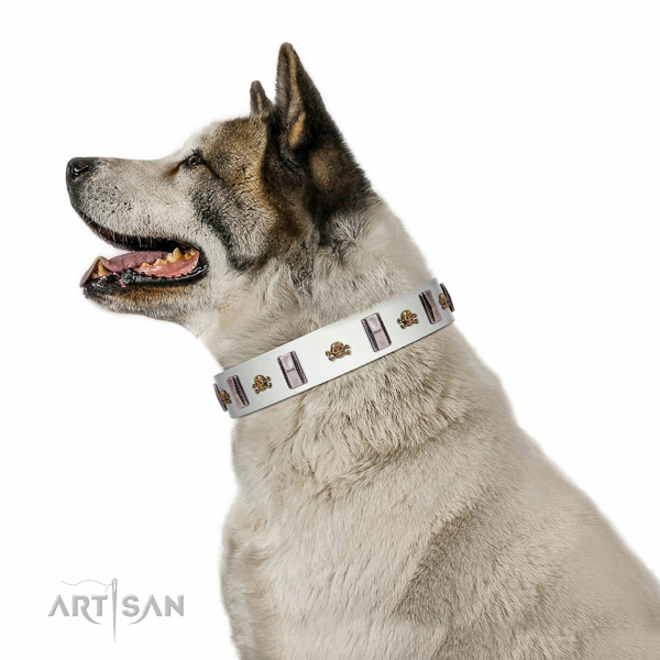 Flexible natural leather dog collar handcrafted for your pet