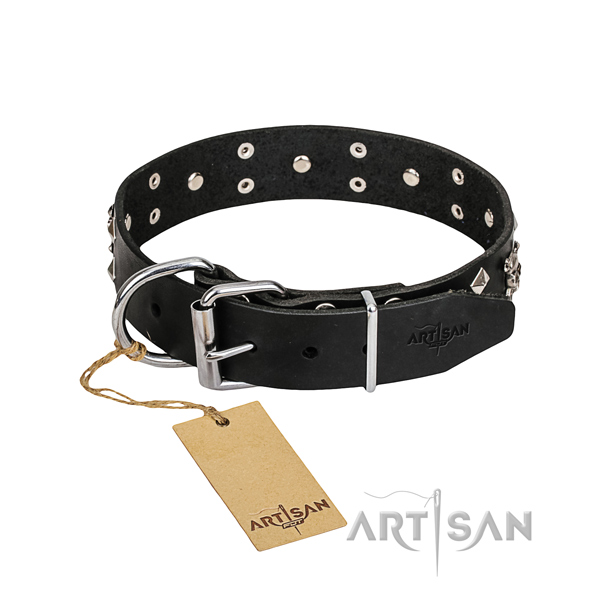 Leather dog collar with polished edges for pleasant everyday appliance
