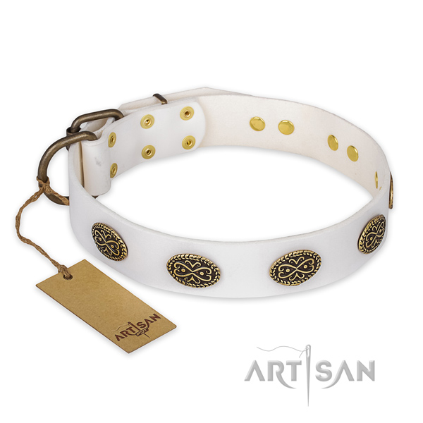 Top quality genuine leather dog collar with rust-proof D-ring