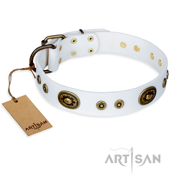 Full grain leather dog collar made of quality material with reliable buckle